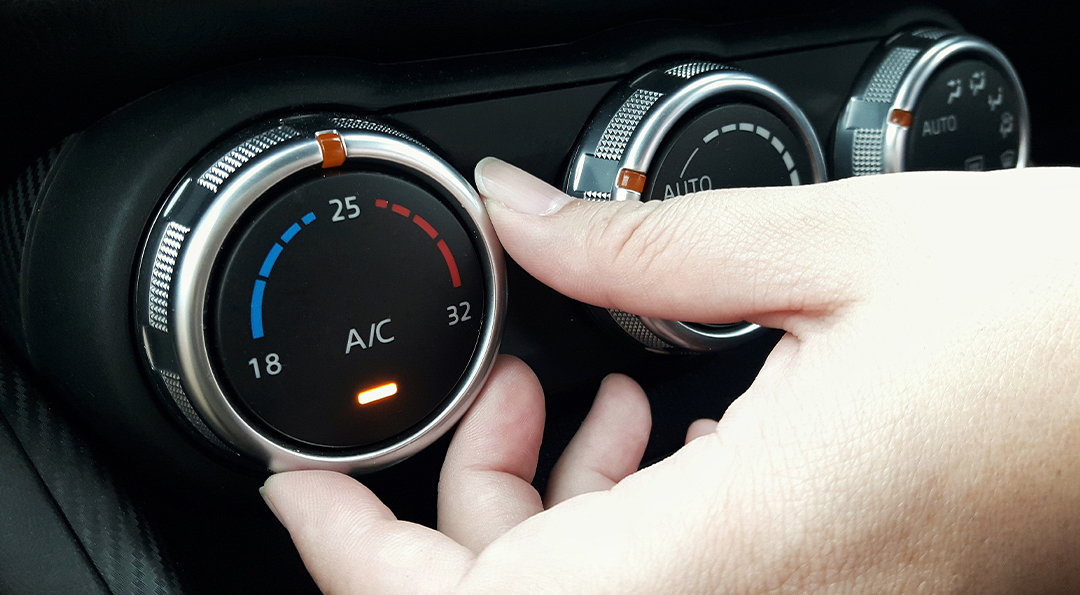 [생활 속 에너지] 여름 준비 5분이면 끝! 차량 에어컨 필터 셀프 교체법 | GSC BP MH life energy how to change air conditioner filter 2020618 7 1
