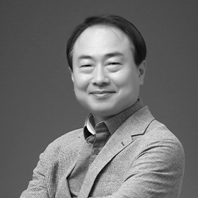 탄소중립의 시대, 탄소저감을 위한 국내 정유산업의 미래 전략은? | profile 조홍종